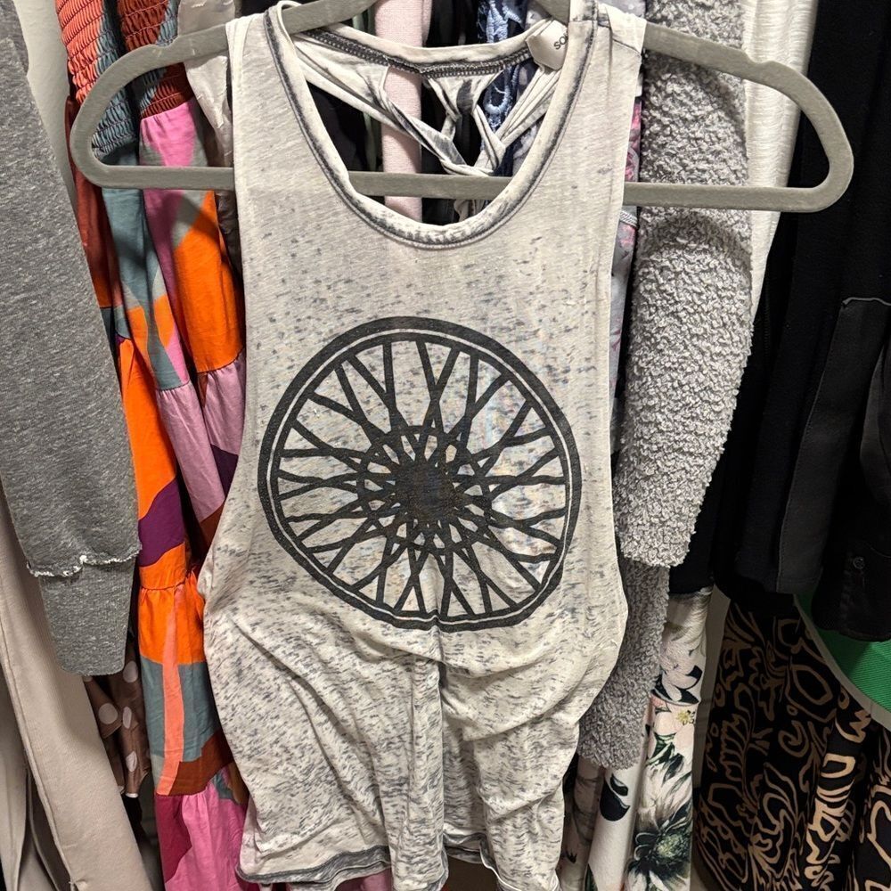 Soul cycle burnout muscle tank with twist back siz S Gray Sleeveless Graphic Top